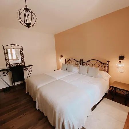 Rural Candela Y Plata 3* Puerto de Béjar