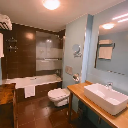 Rural Candela Y Plata Hotel 3*