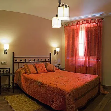 Hotel Rural Candela Y Plata 3*