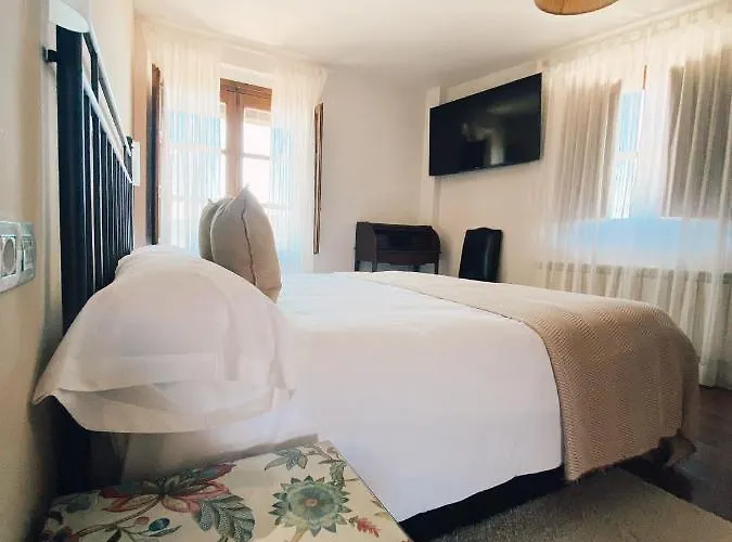 Rural Candela Y Plata