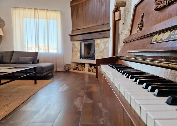 Rural Candela Y Plata 호텔 3*